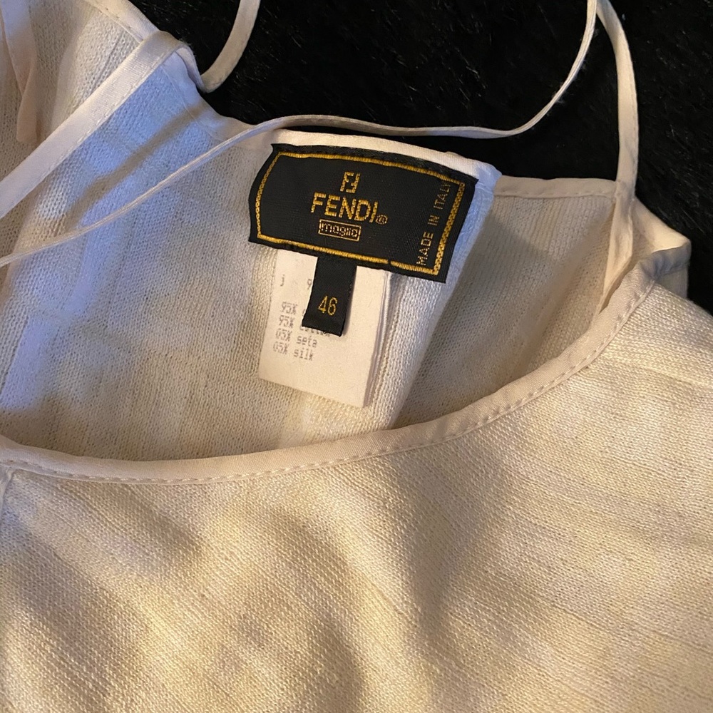 Authentic Monogram Fendi Flowy Crop Top - Picture 4 of 4